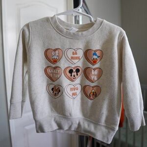 Disney Sweatshirt: Mickey and Friends Valentines Day for Child